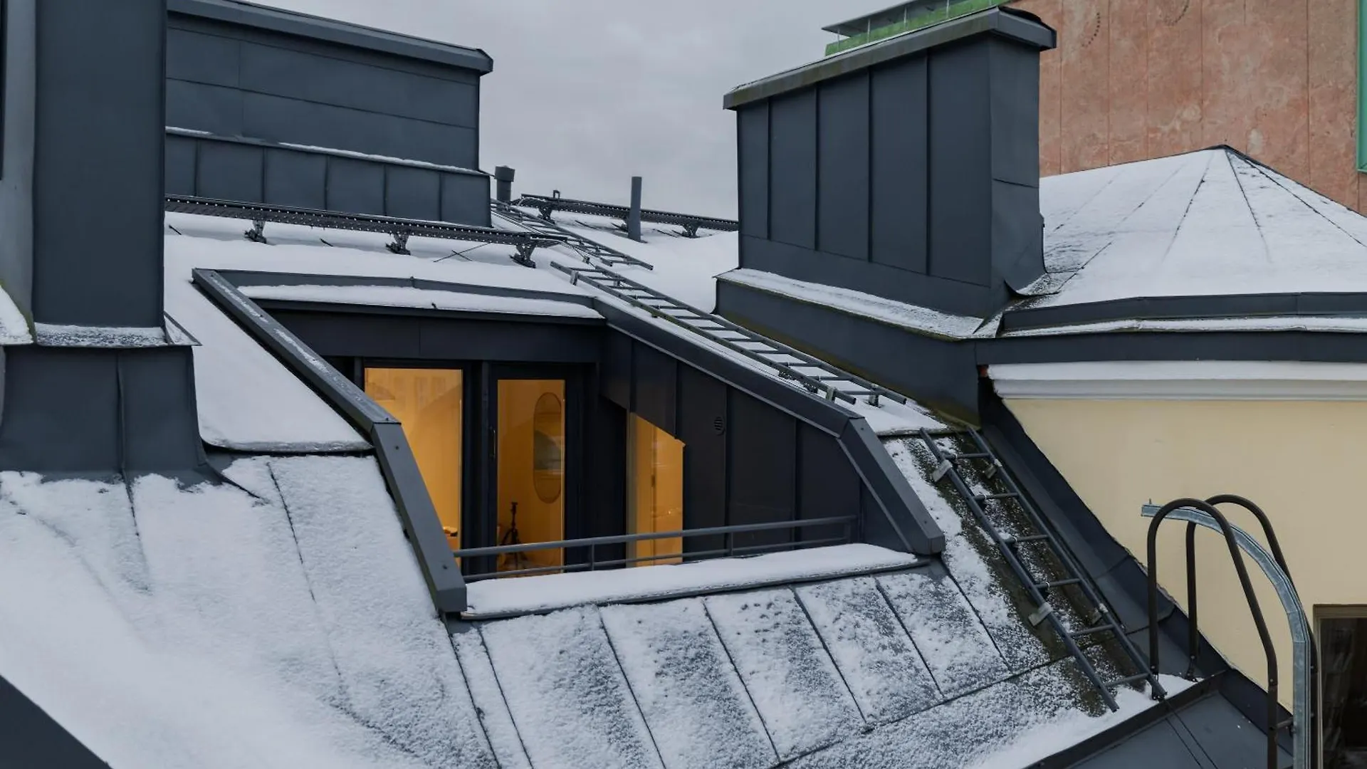 Toeoeloe Penthouse Apartments Helsinki Finland