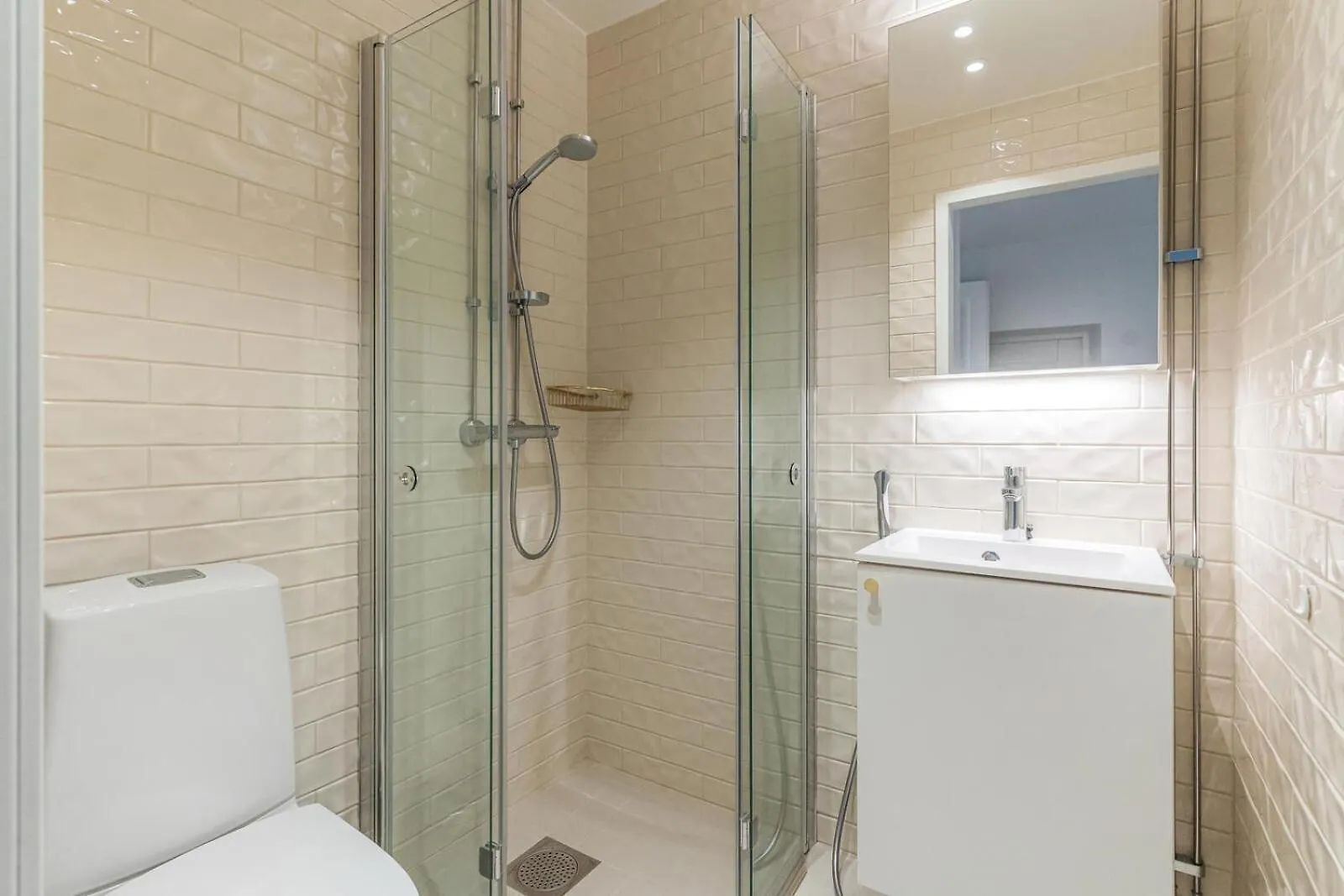 Toeoeloe Penthouse Apartments Helsinki Finland